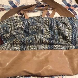 Mossimo supply Co duffel bag